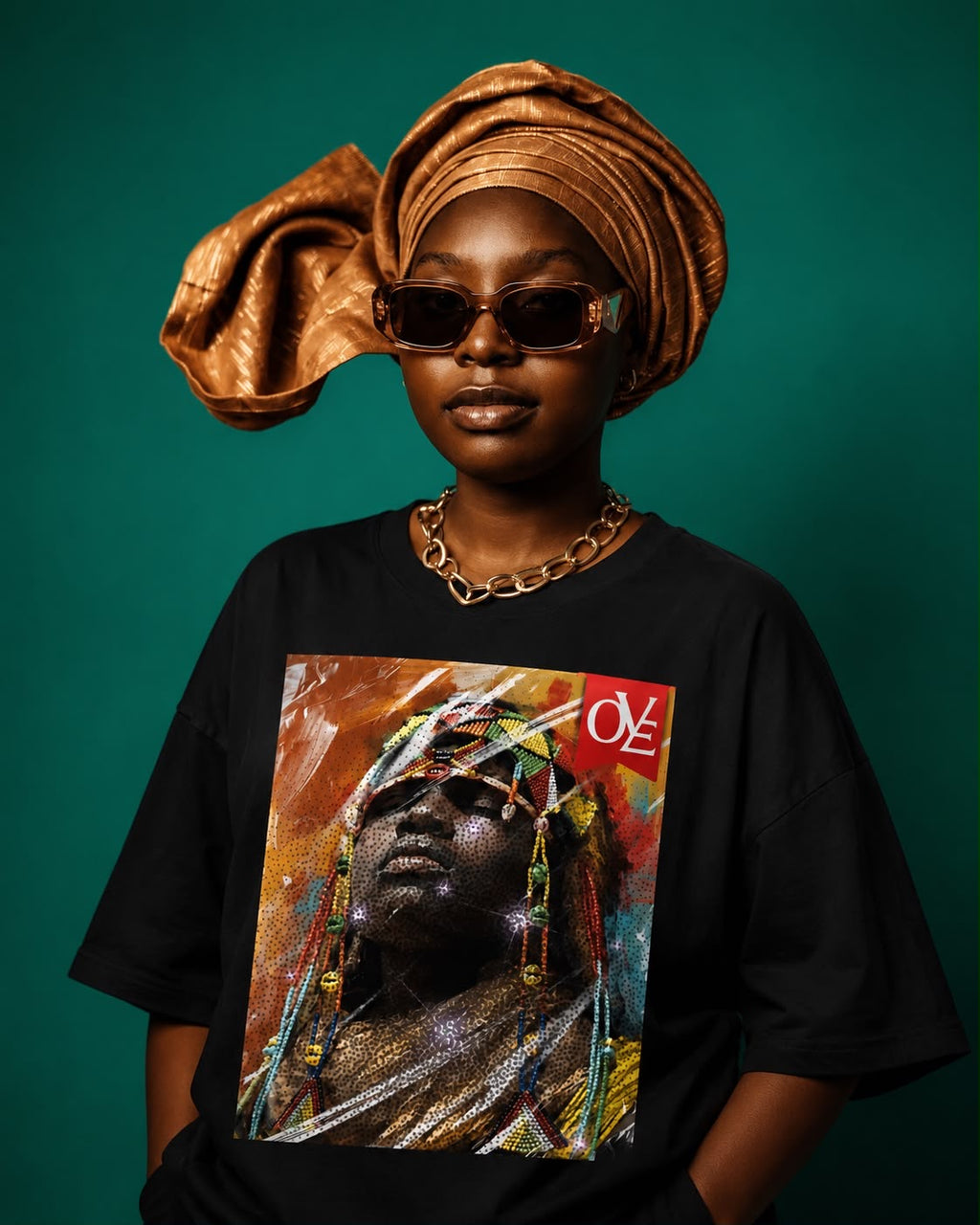 T-shirt Ove — Retrato com Contas